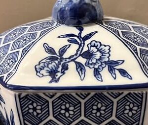 Foo Dog Lid Trinket Boxes: Set of 2