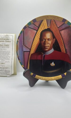 Commander Benjamin Sisko Star Trek Collector Plate #2934A