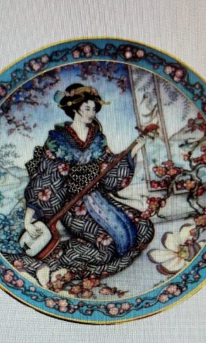 Plum Blossom Maiden Plate