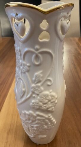 Lenox “Floating Heart Bud Vase”