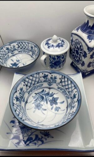 Oriental Navy White Tabletop Ware